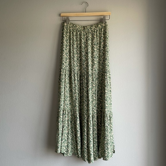 American Eagle Outfitters Dresses & Skirts - Women's Green Floral Tiered Maxi Skirt